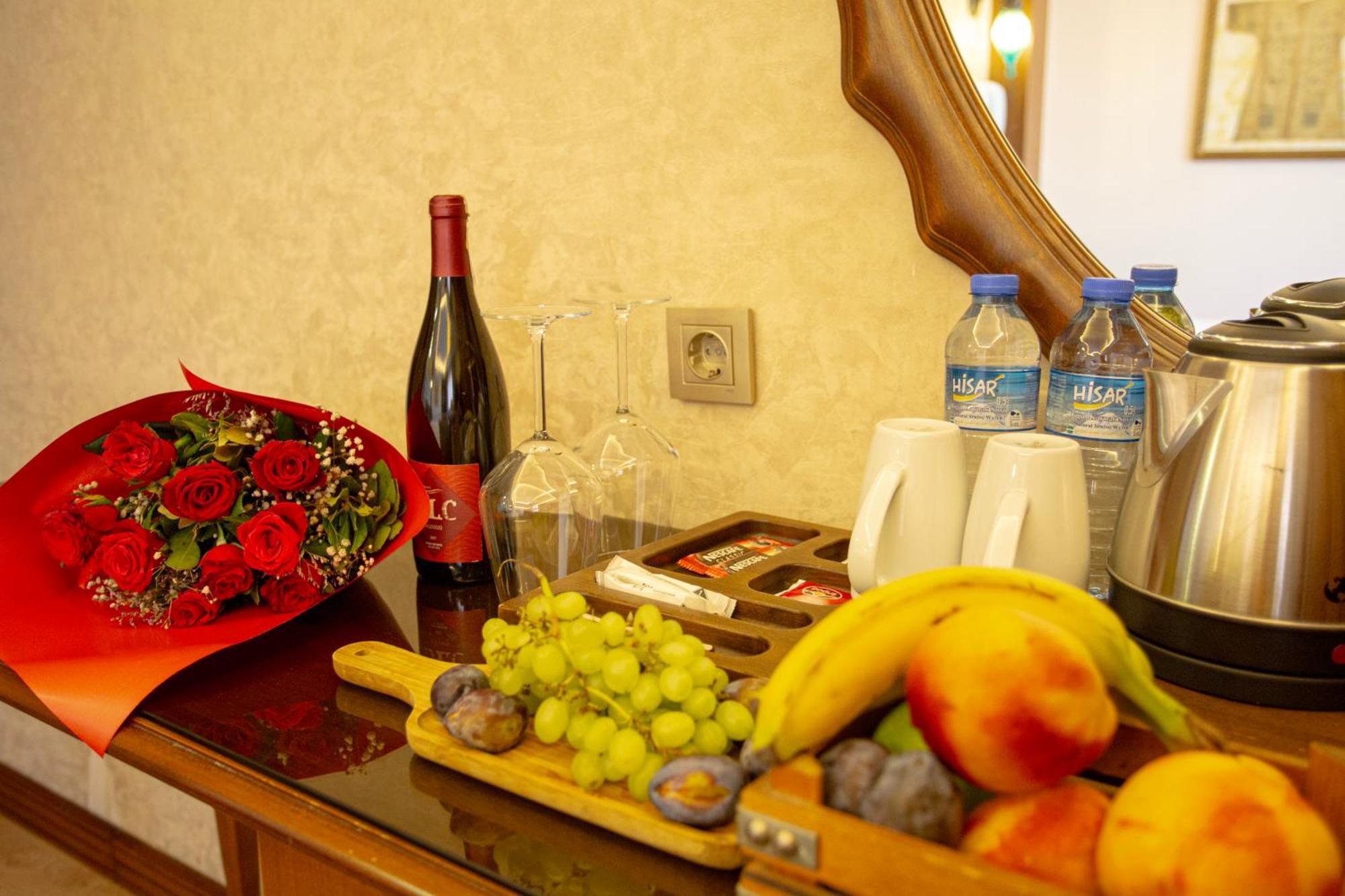Bon Hotel Old City Istanbul Bagian luar foto