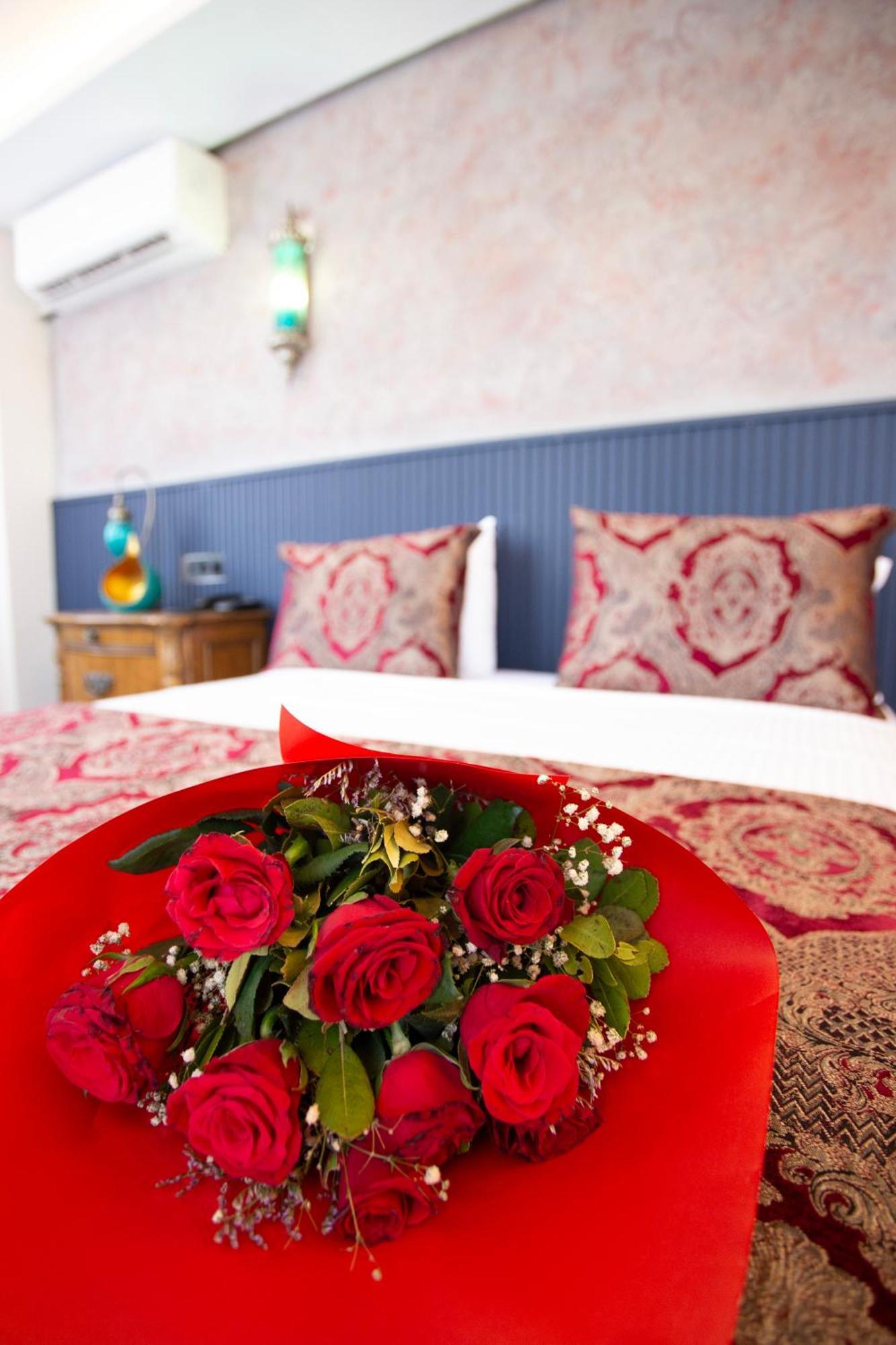 Bon Hotel Old City Istanbul Bagian luar foto